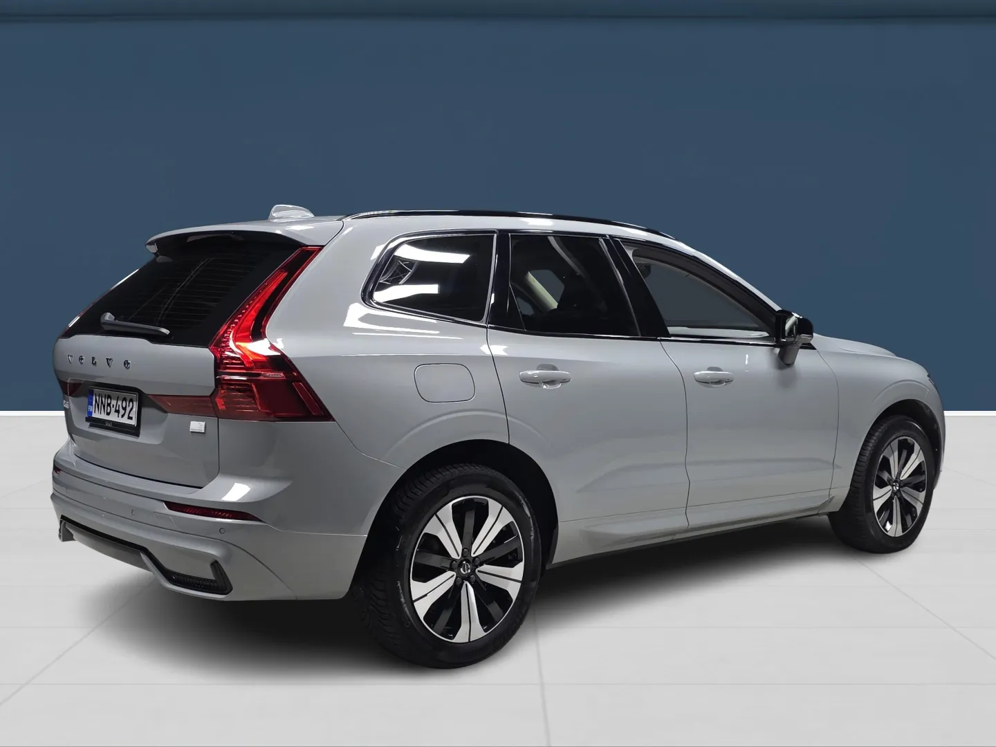 Autokuva 4 - NNB-492