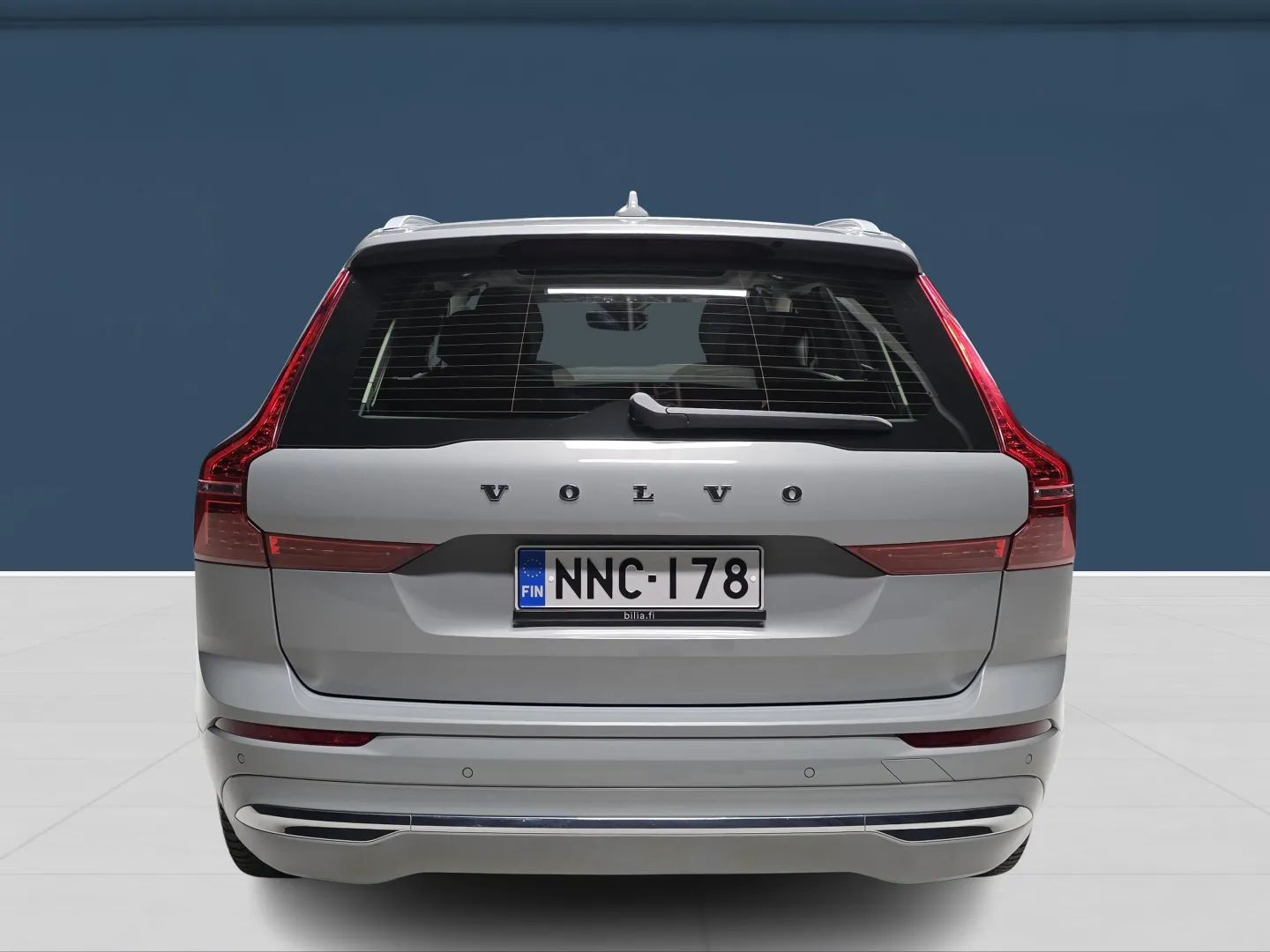 Autokuva 5 - NNC-178