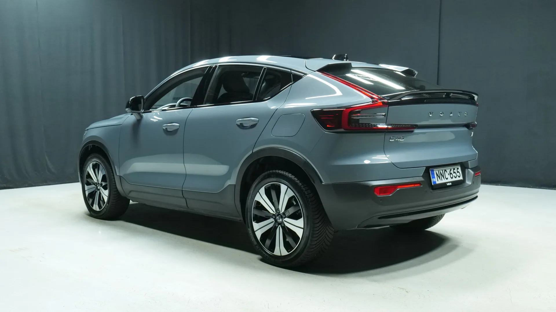 Autokuva 2 - NNC-655