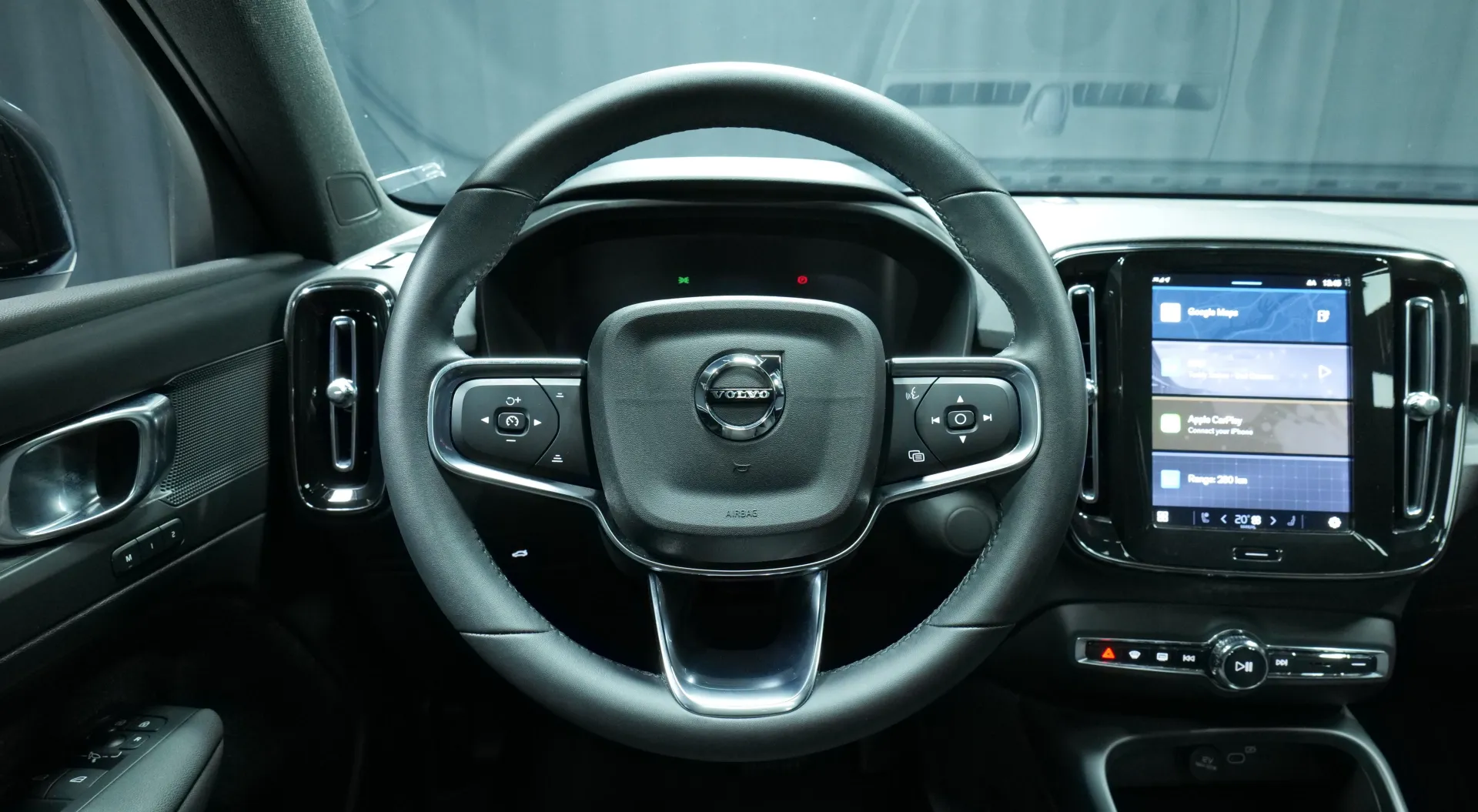 Autokuva 15 - NNC-655