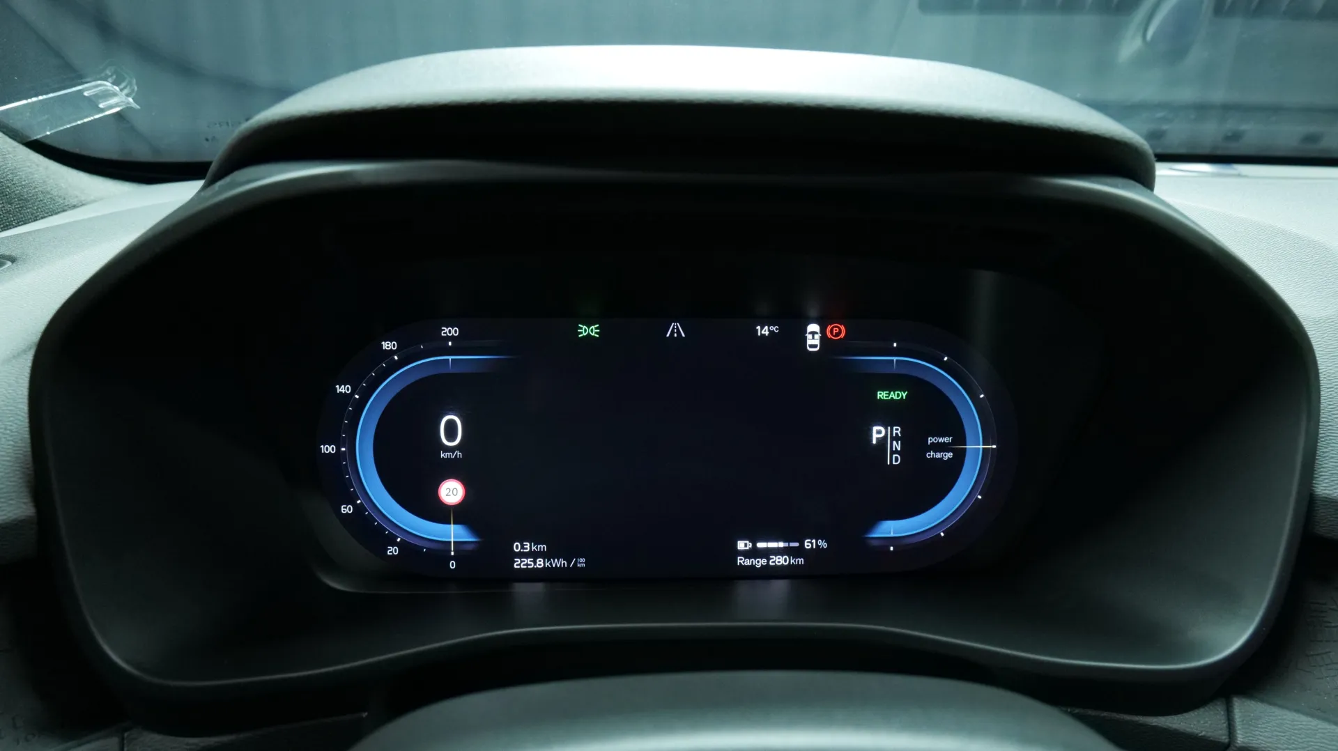 Autokuva 6 - NNC-655