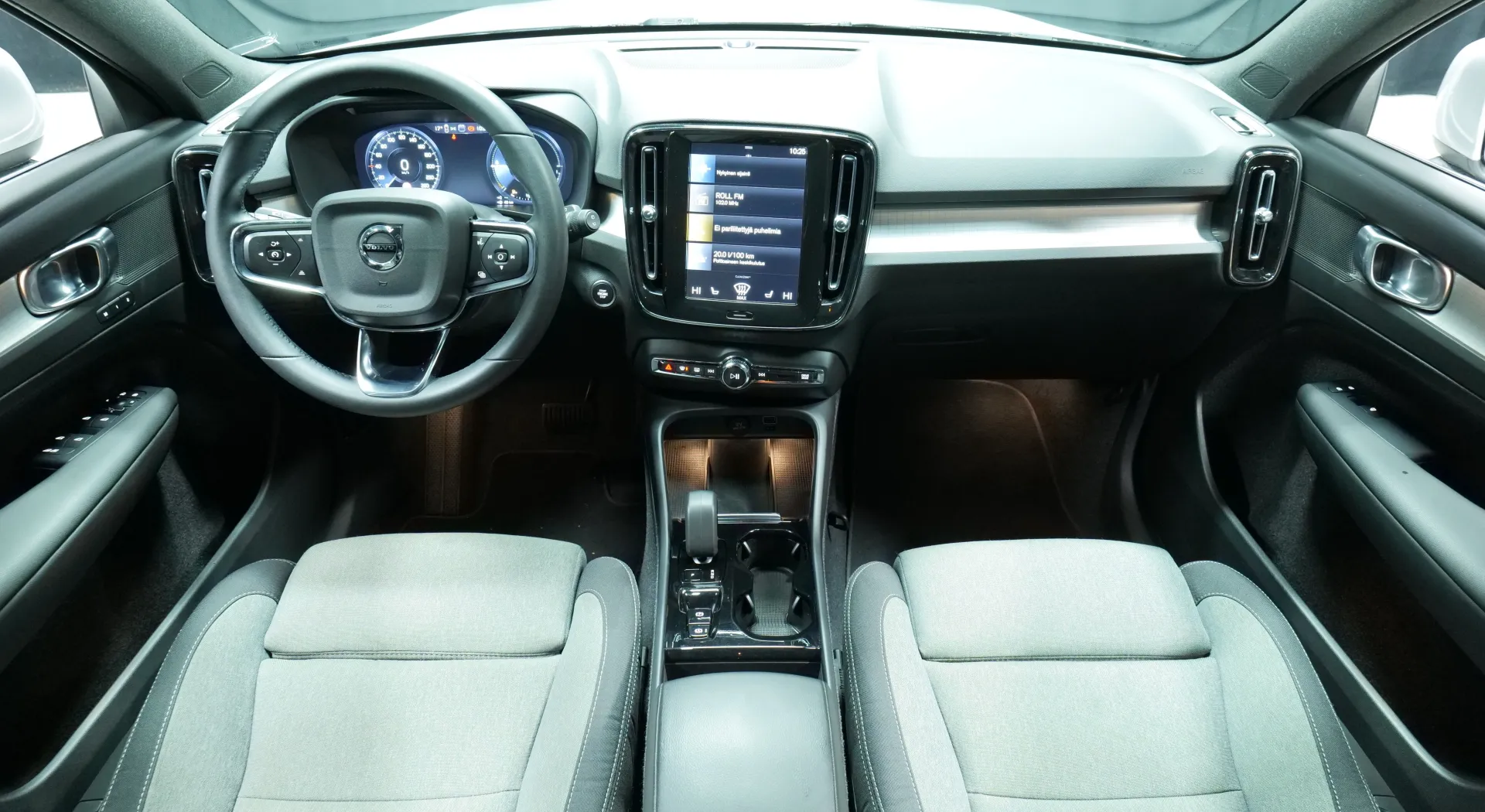 Autokuva 14 - NNE-792