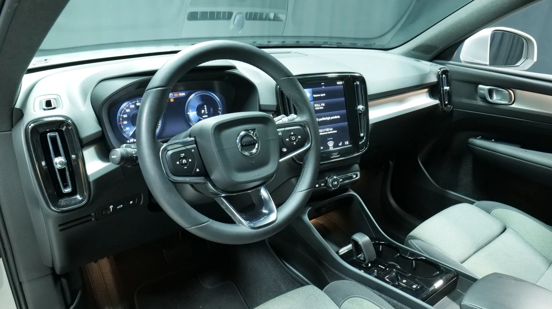 Autokuva 13 - NNE-792