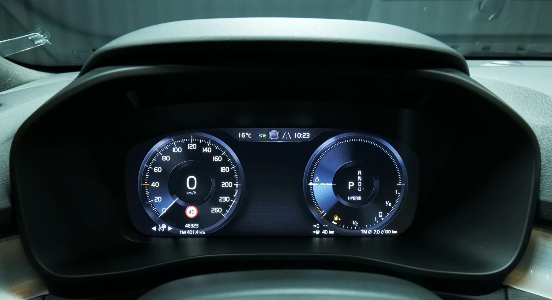 Autokuva 6 - NNE-792