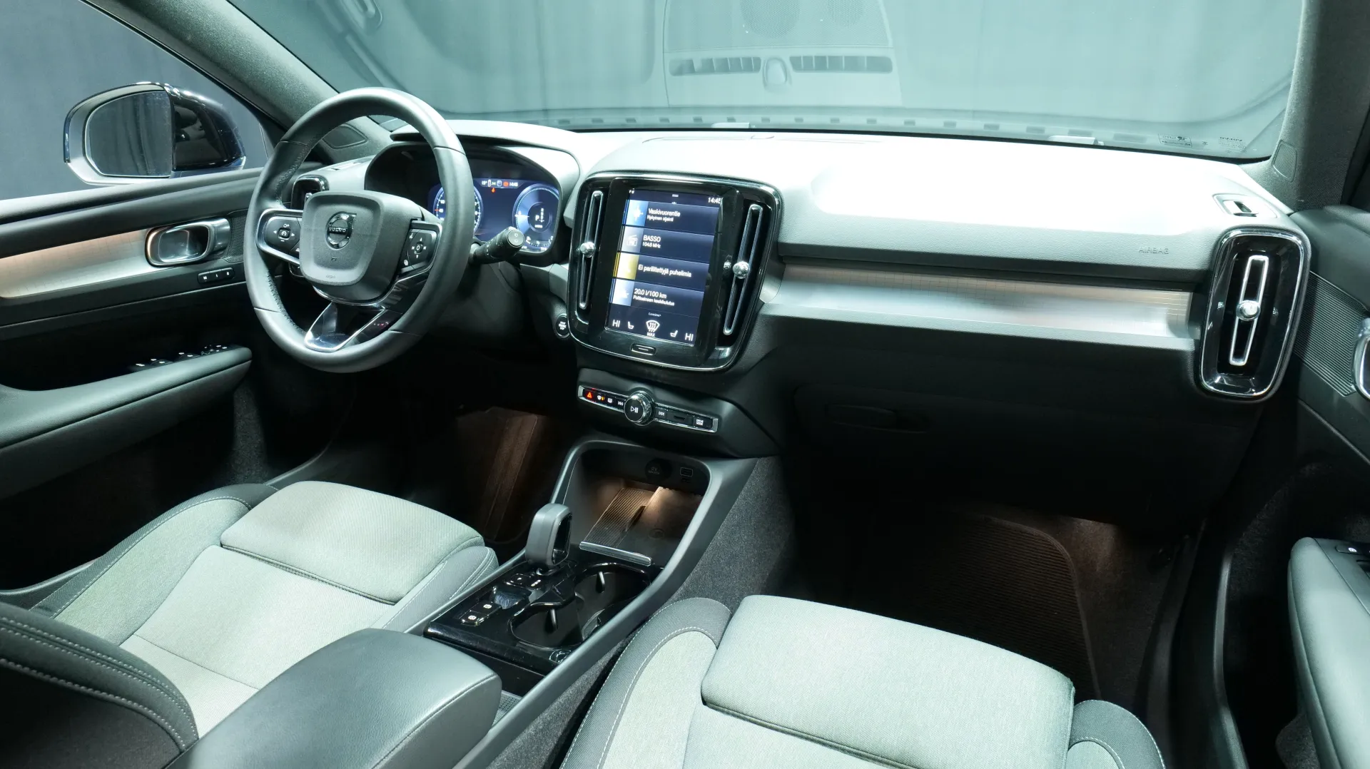 Autokuva 18 - NNE-794