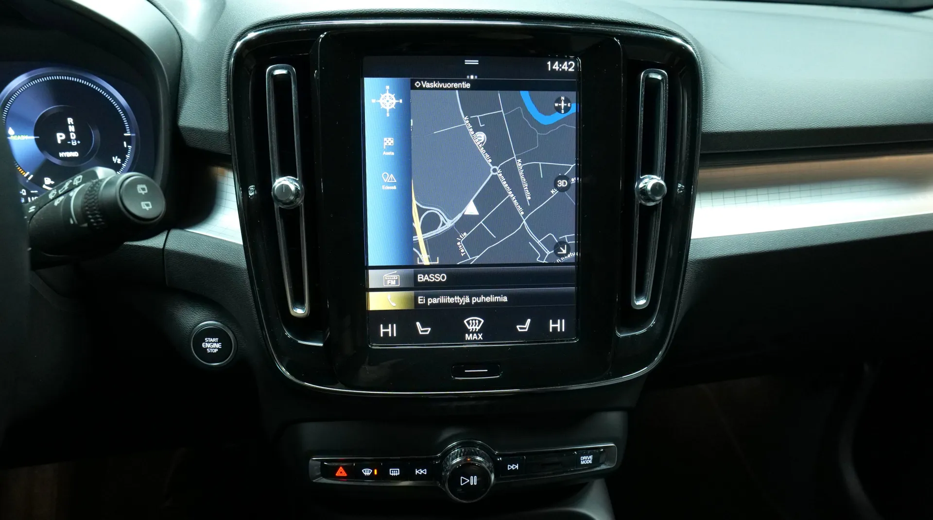 Autokuva 7 - NNE-794