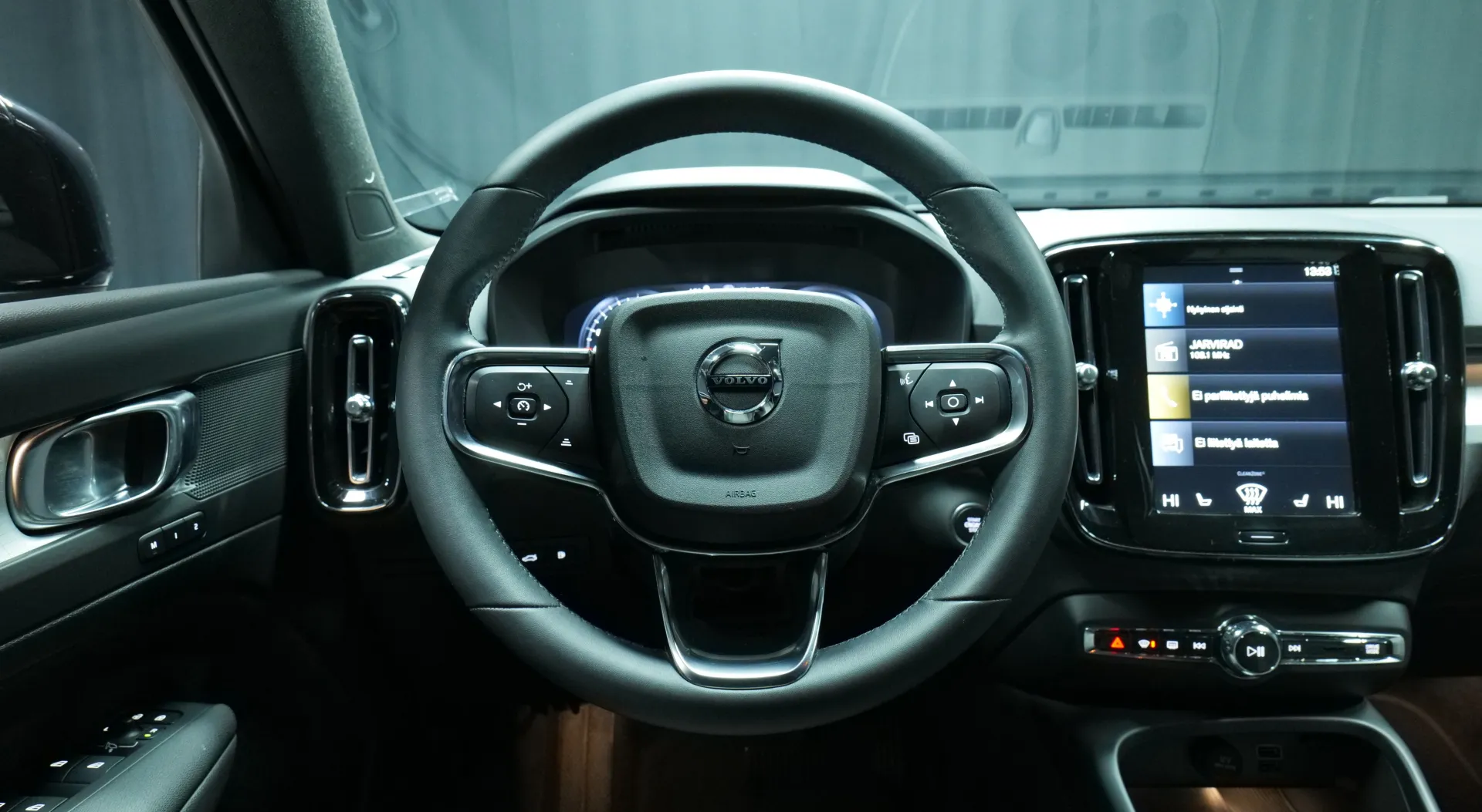 Autokuva 15 - NNE-795