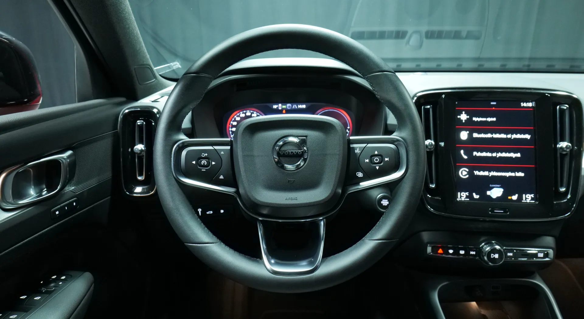 Autokuva 15 - NNE-796