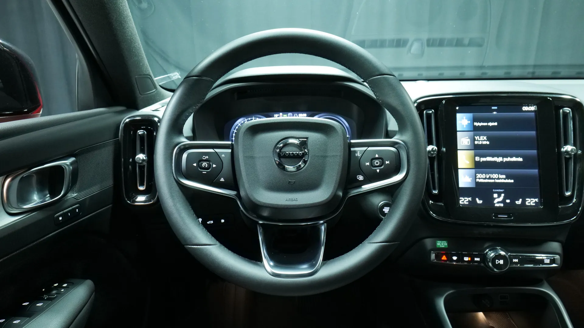 Autokuva 15 - NNE-809