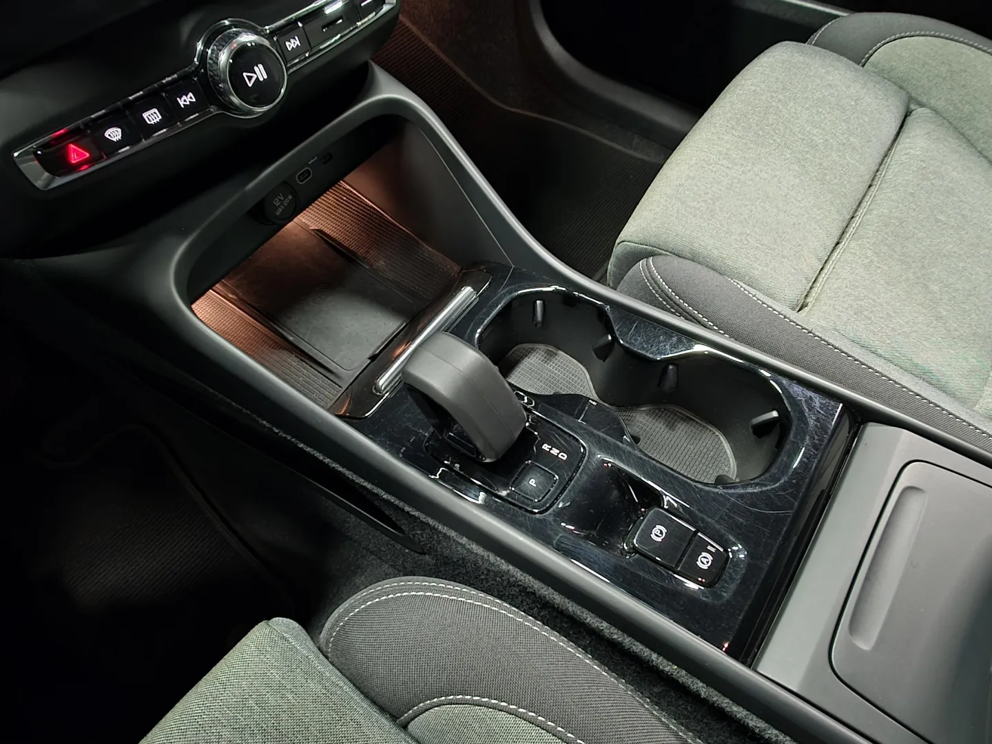 Autokuva 14 - NNM-292