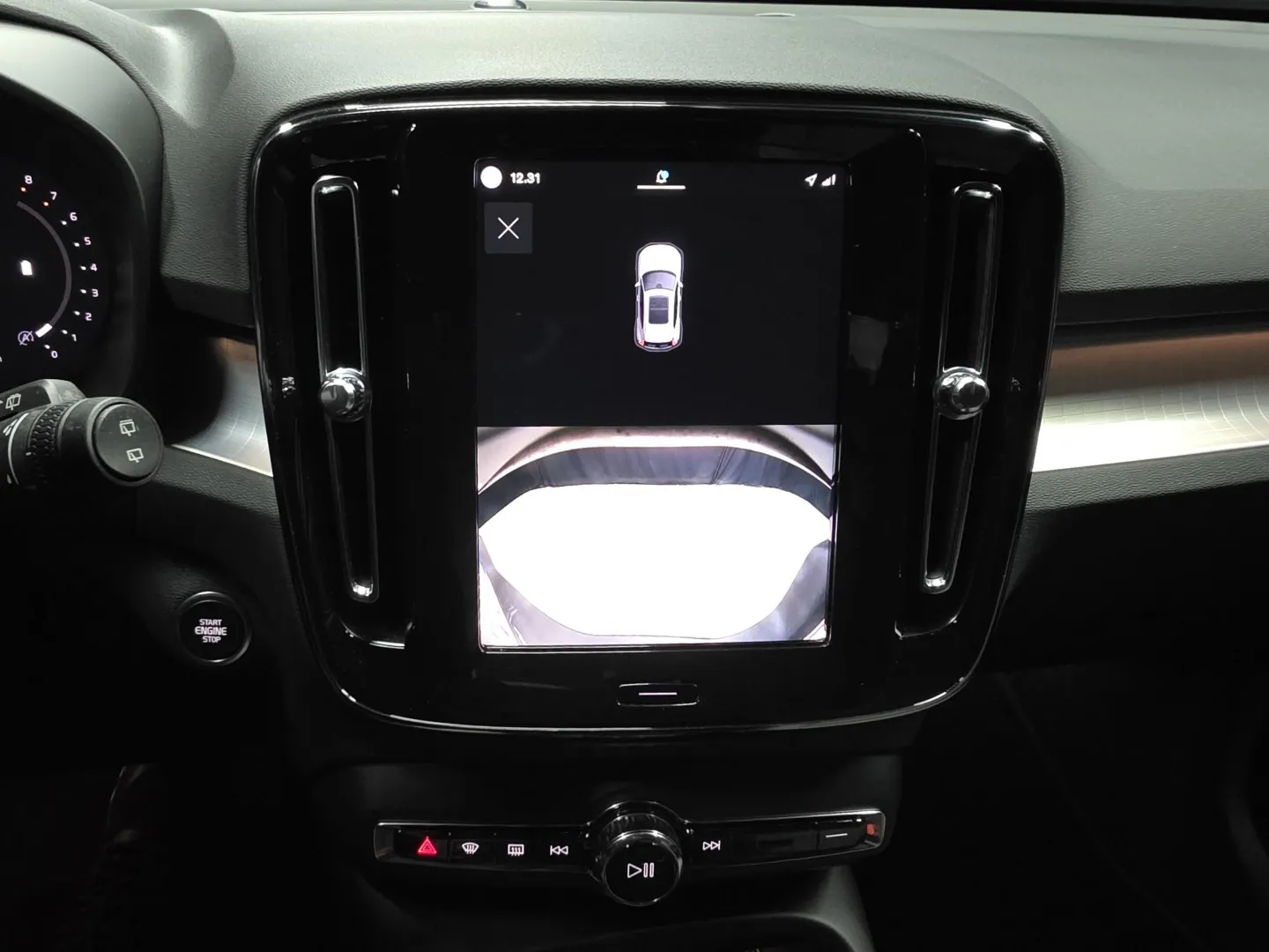 Autokuva 13 - NNM-292