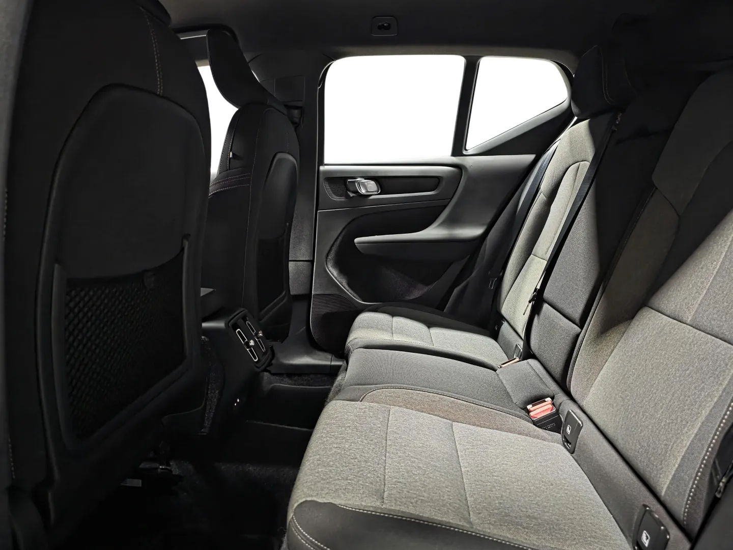 Autokuva 9 - NNM-292