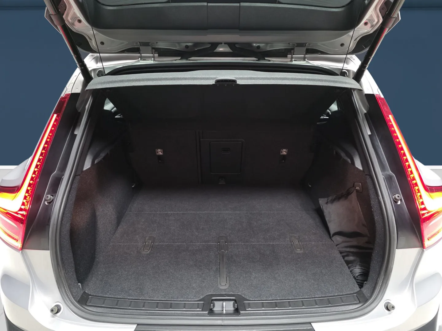 Autokuva 11 - NNM-294