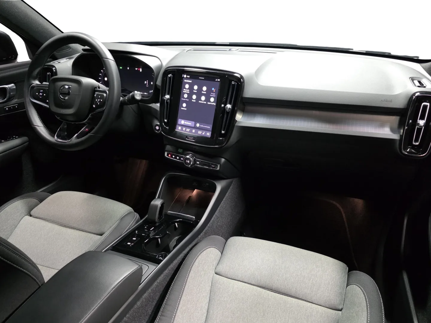 Autokuva 16 - NNM-300