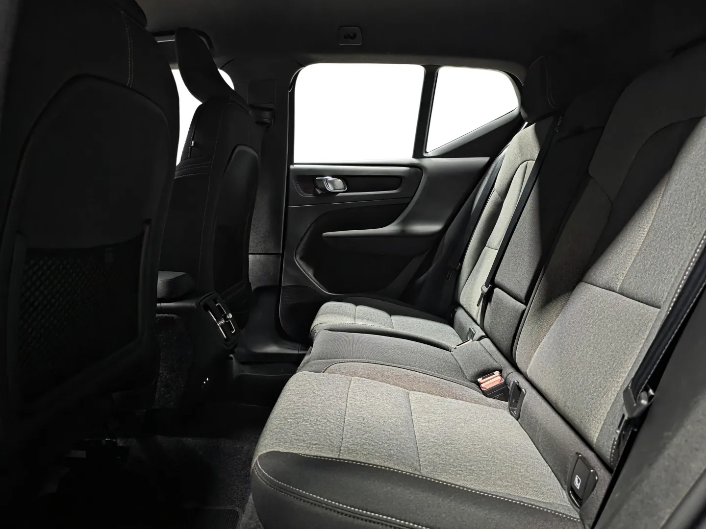 Autokuva 9 - NNM-300