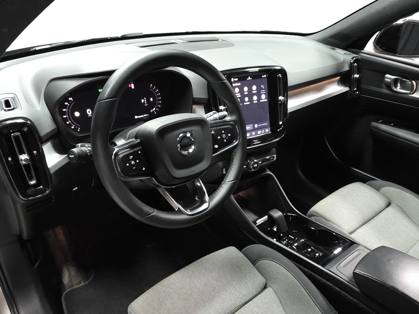 Autokuva 8 - NNM-314