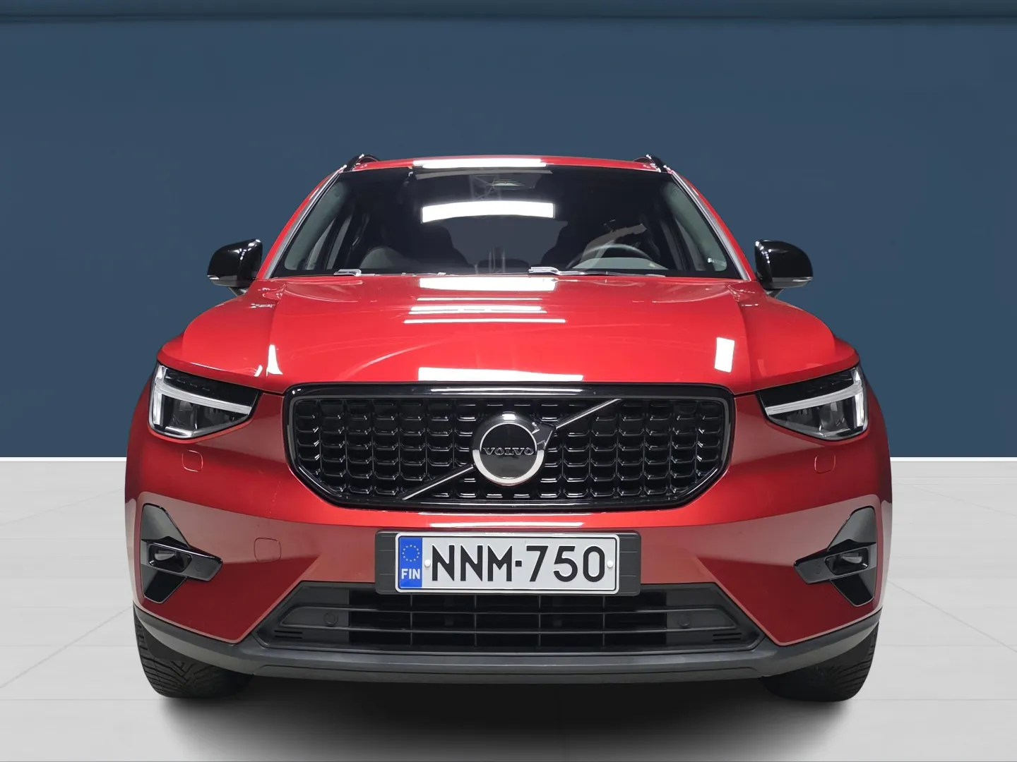 Autokuva 2 - NNM-750