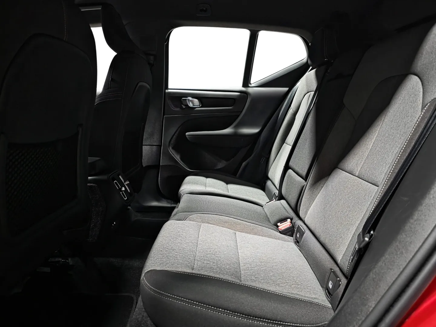 Autokuva 9 - NNM-755