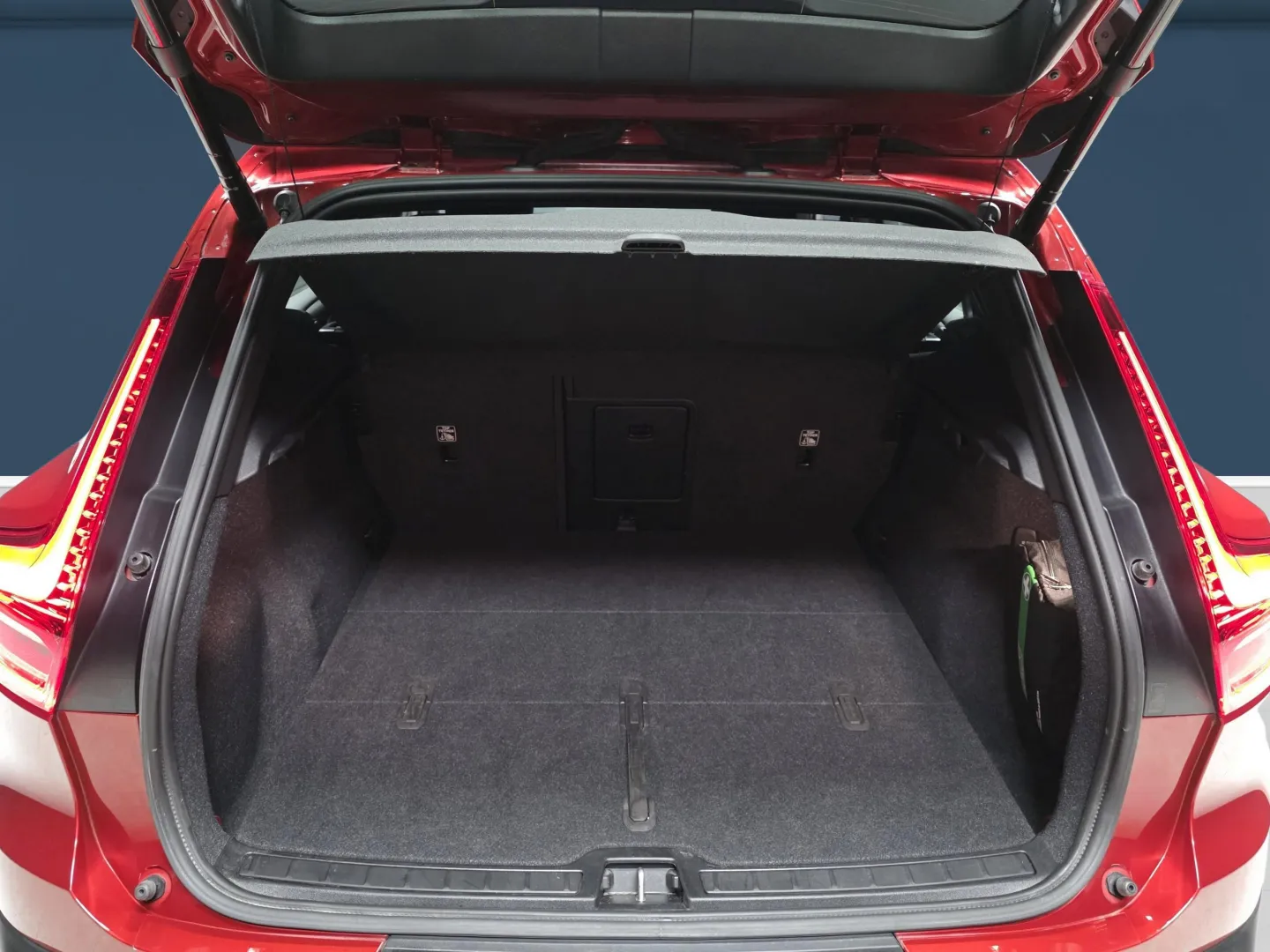 Autokuva 11 - NNM-755