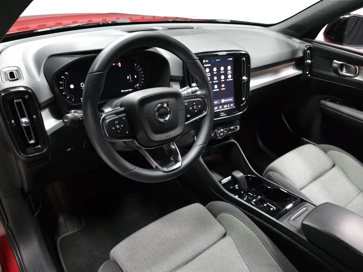 Autokuva 8 - NNM-755