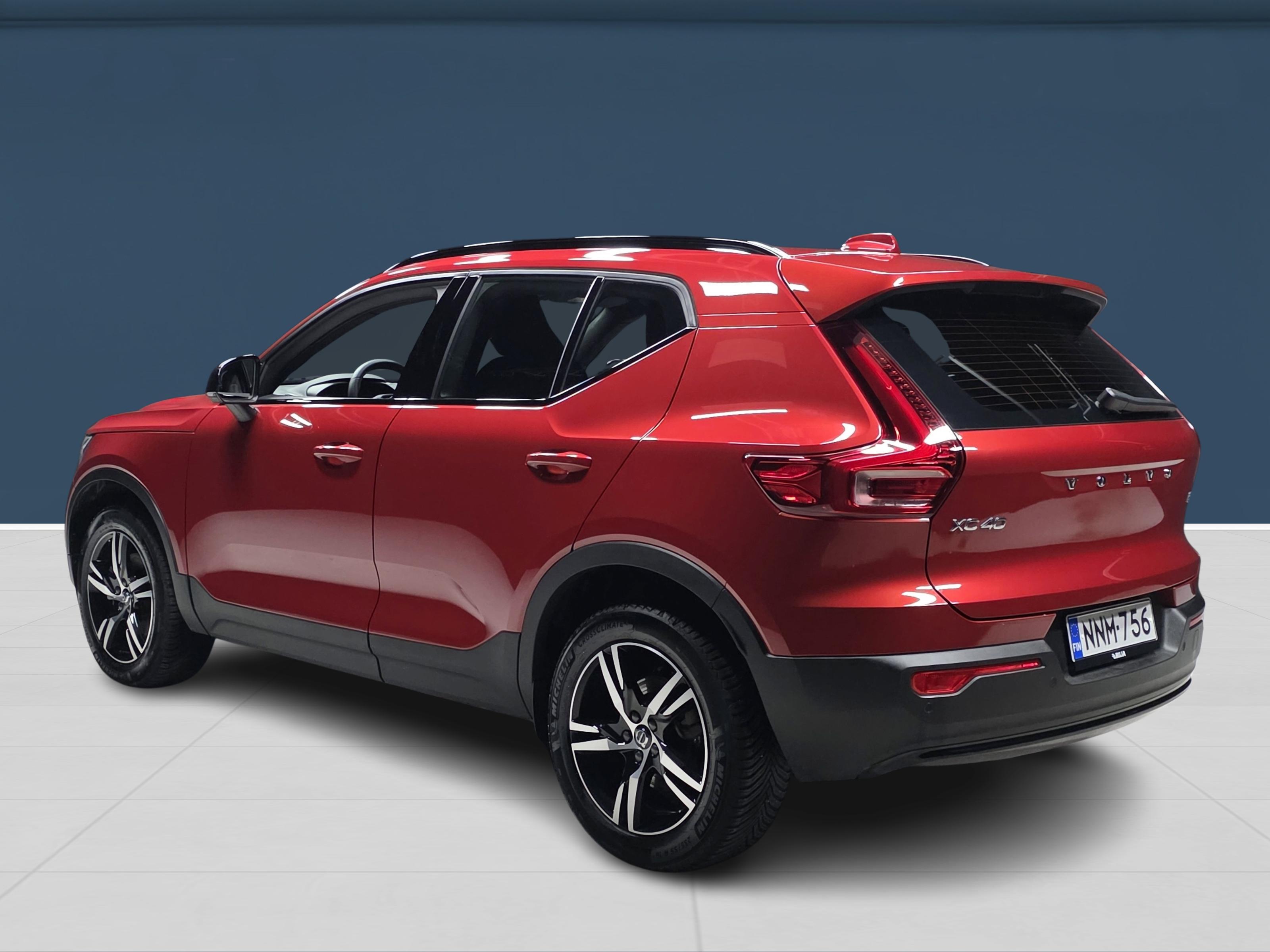 Volvo XC40 2024, kuva 6/17