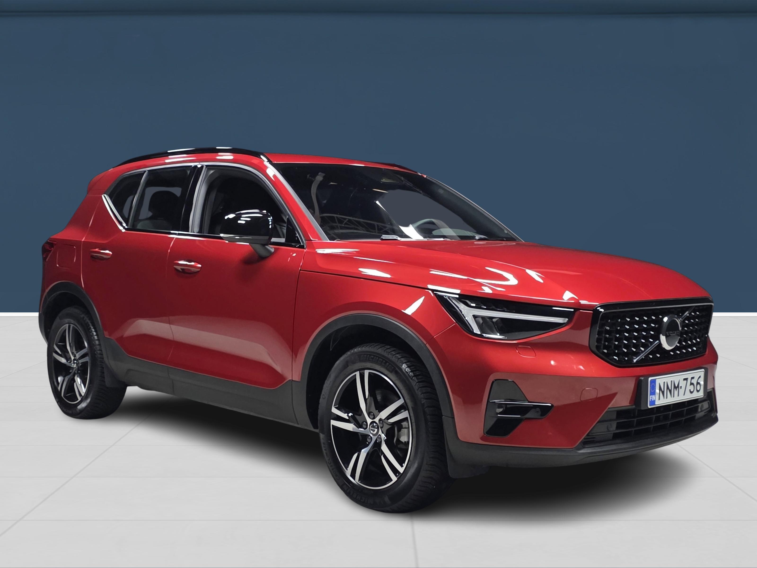 Volvo XC40 2024, kuva 3/17
