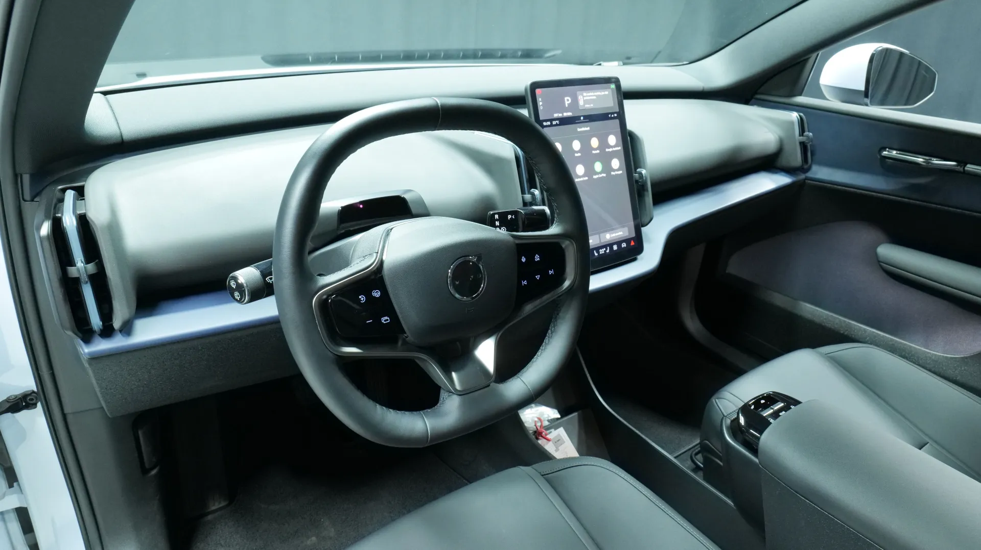 Autokuva 9 - NNR-348