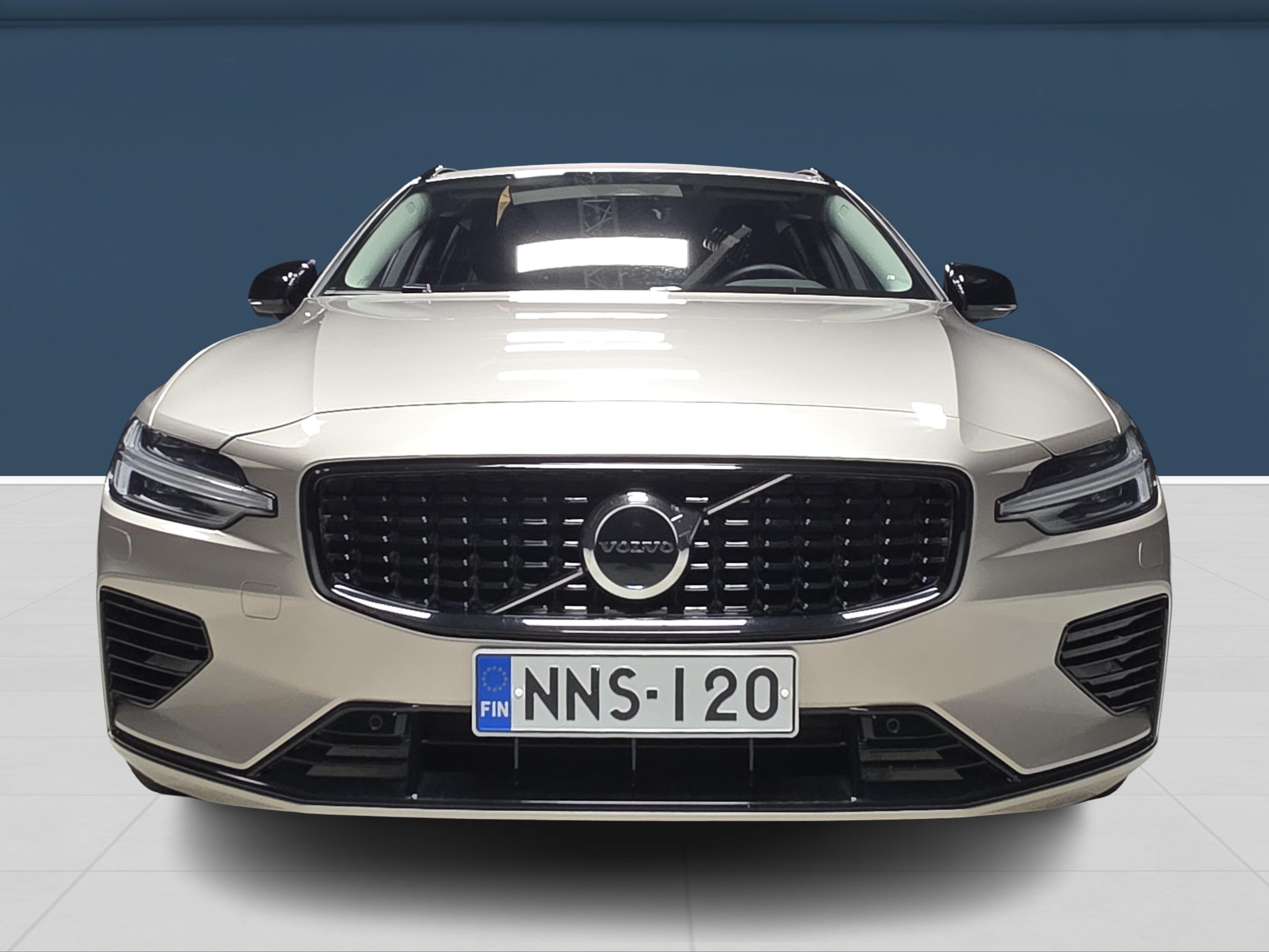 Volvo V60 2024, kuva 2/16