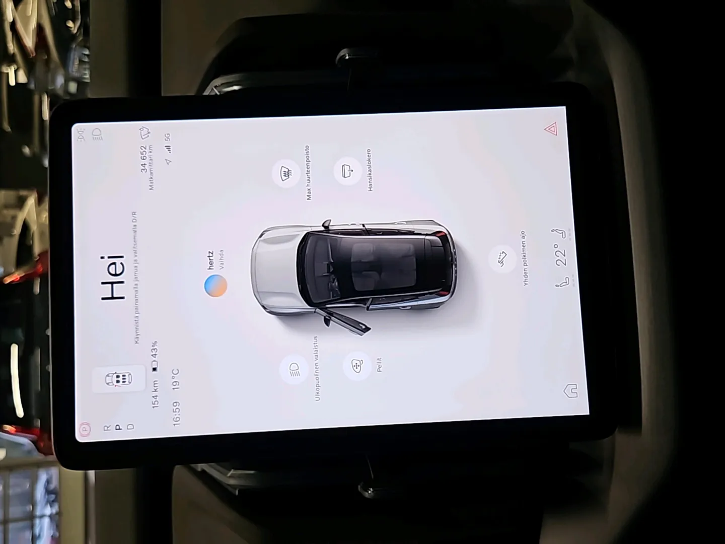 Autokuva 7 - NNT-467