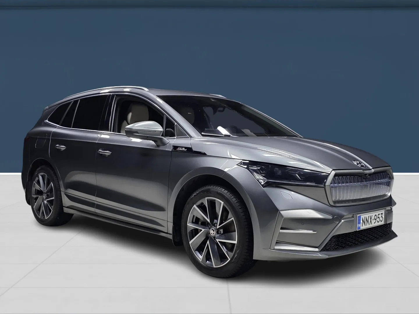 Autokuva 3 - NNX-953