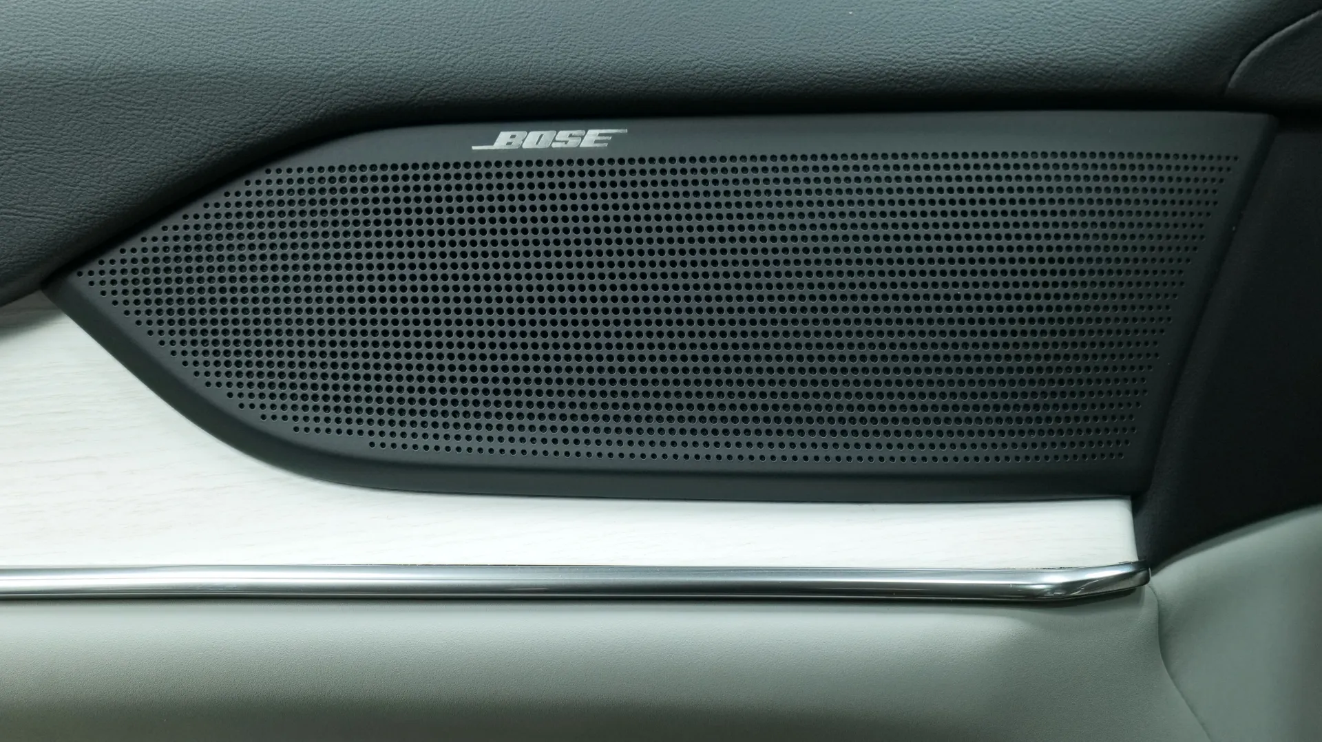 Autokuva 20 - NOA-646