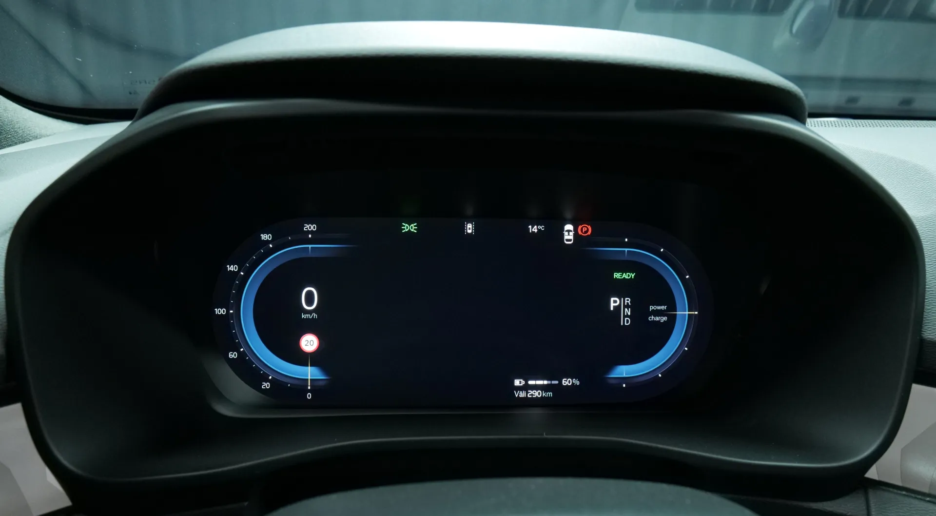 Autokuva 6 - NOA-655