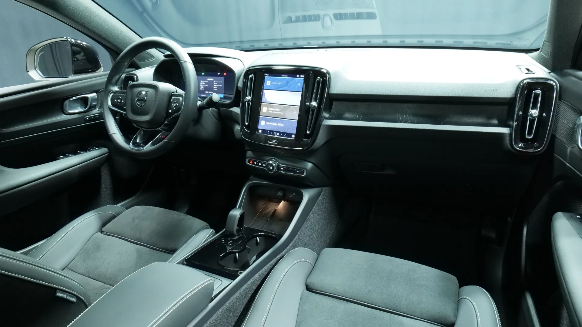 Autokuva 19 - NOA-655