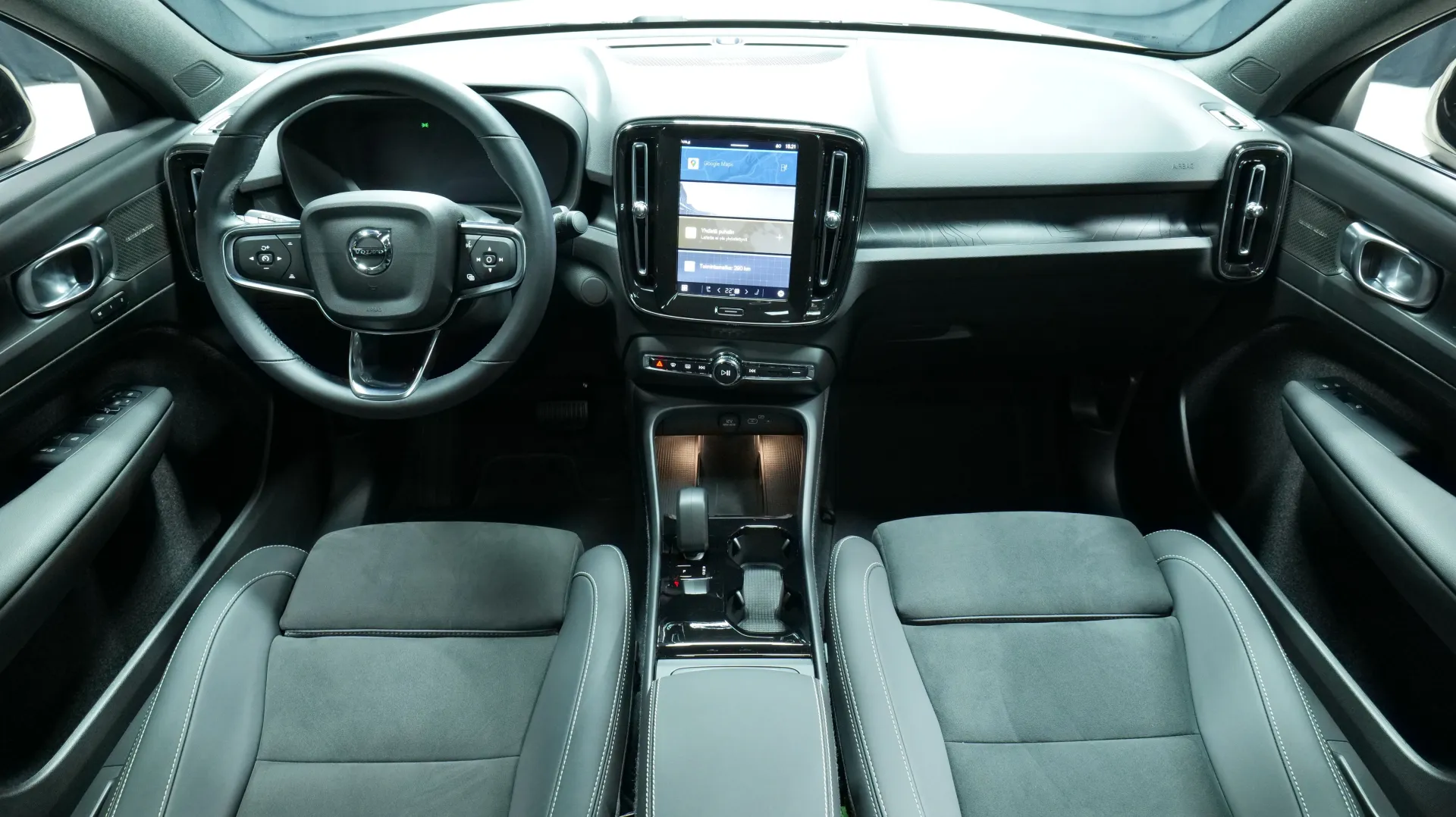 Autokuva 14 - NOA-655