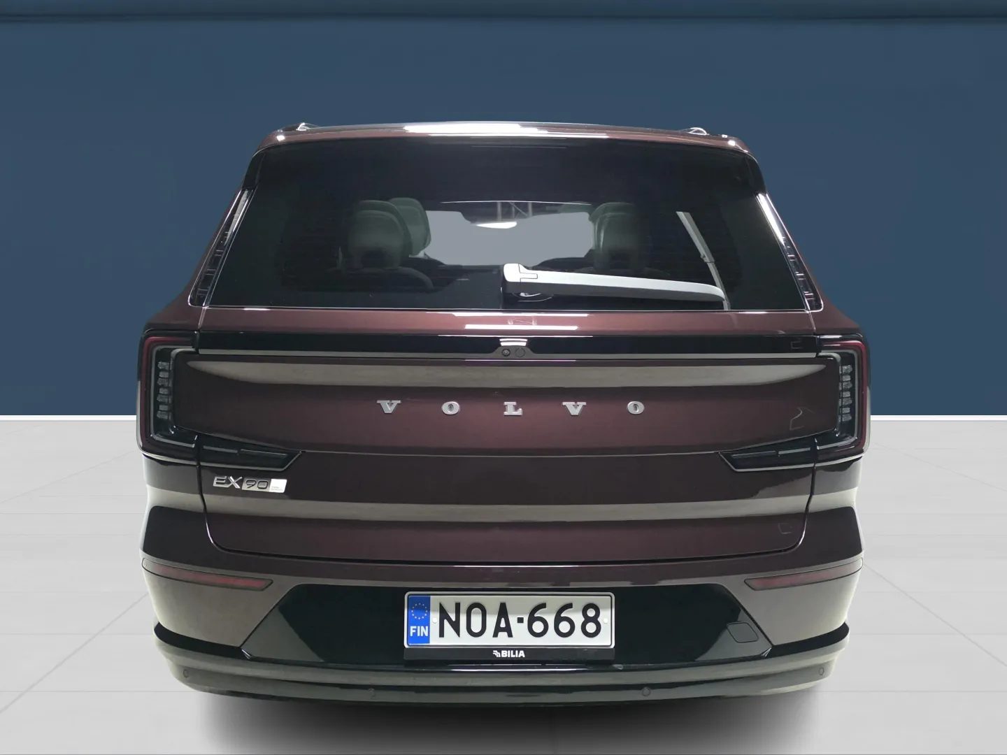 Autokuva 5 - NOA-668