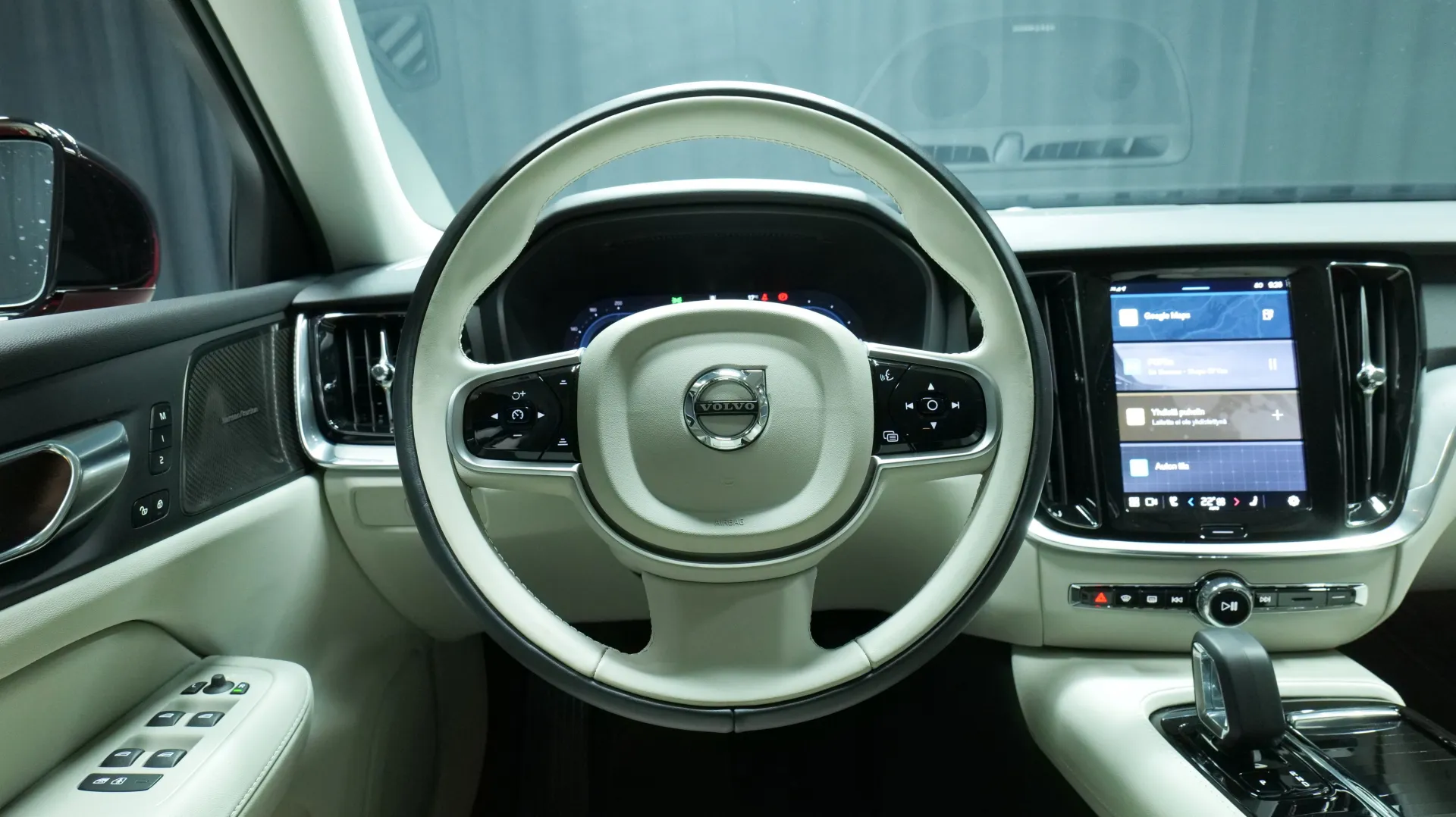 Autokuva 15 - NOB-849