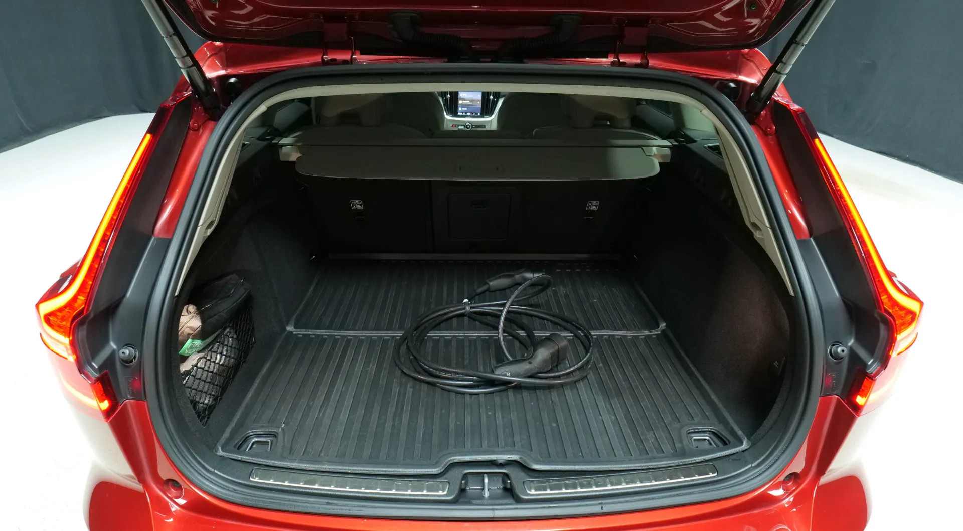 Autokuva 17 - NOB-849