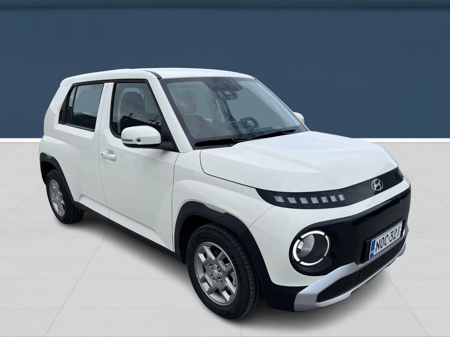 Autokuva 3 - NOC-321