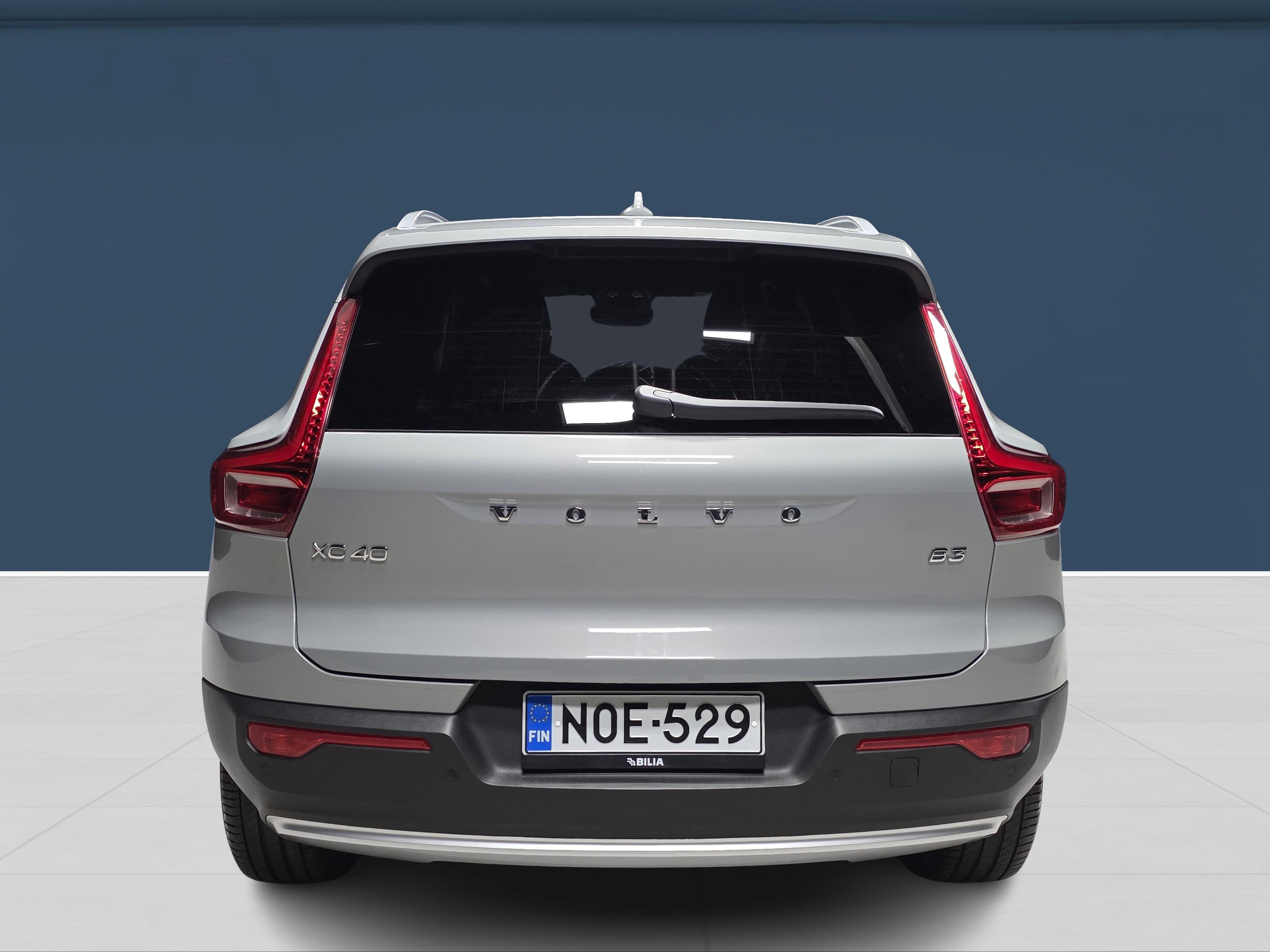 Volvo XC40 B3 MHEV Edition DCT aut 2025, photo 5/16