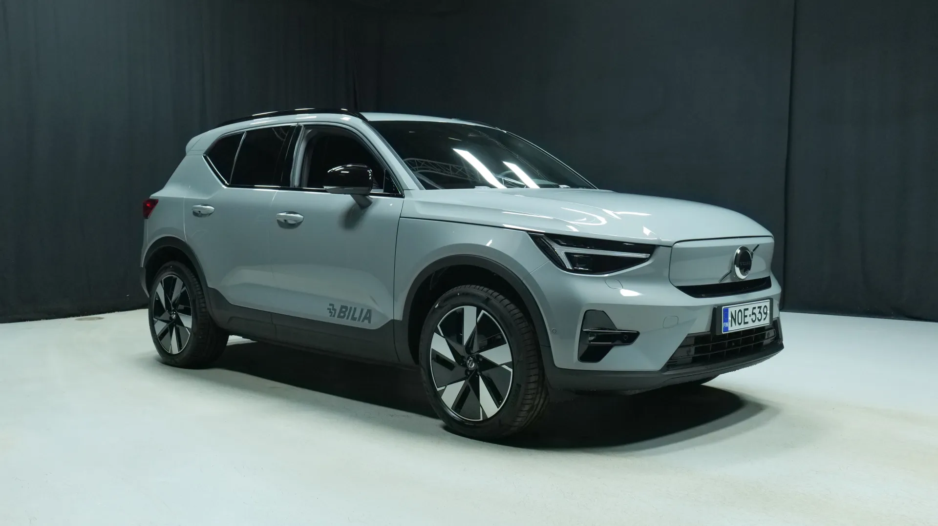 Autokuva 5 - NOE-539