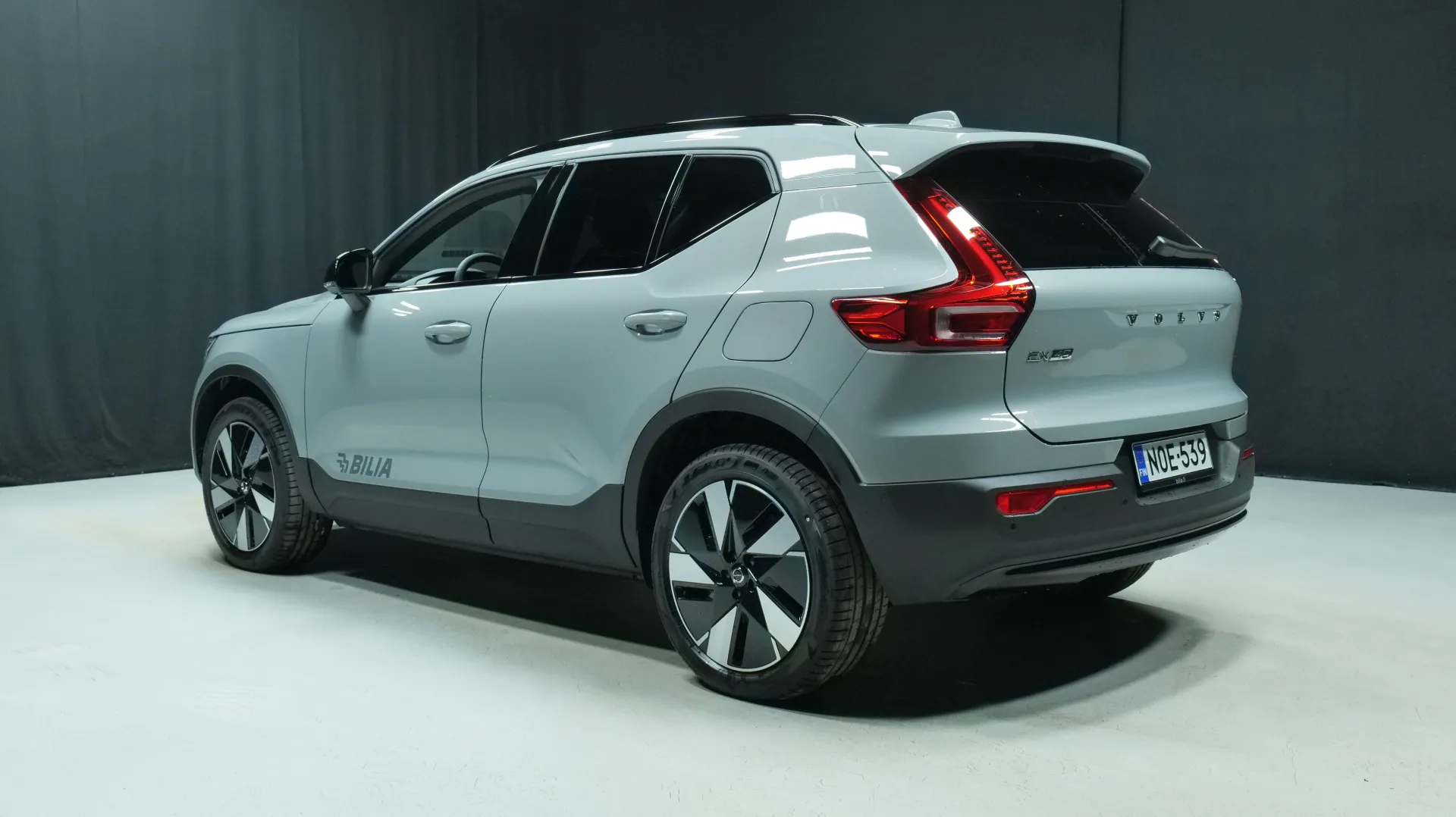 Autokuva 2 - NOE-539