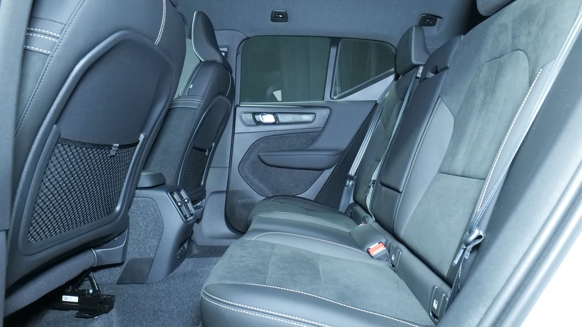 Autokuva 15 - NOE-539