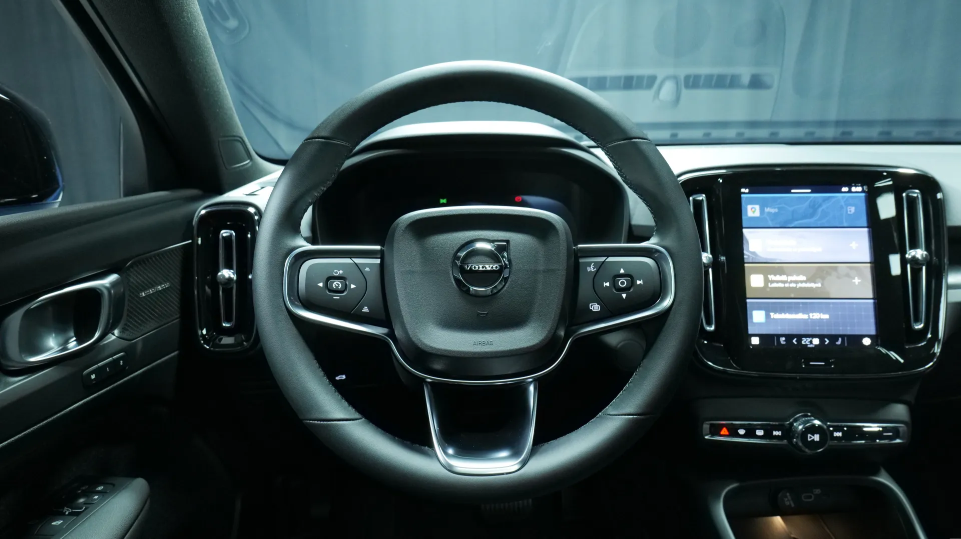 Autokuva 15 - NOE-543