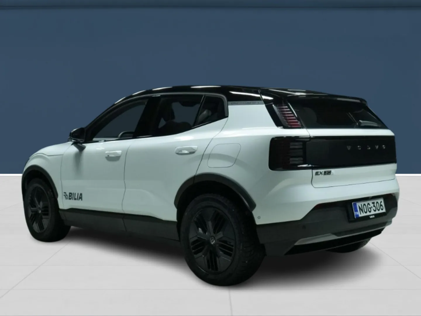 Autokuva 6 - NOG-306