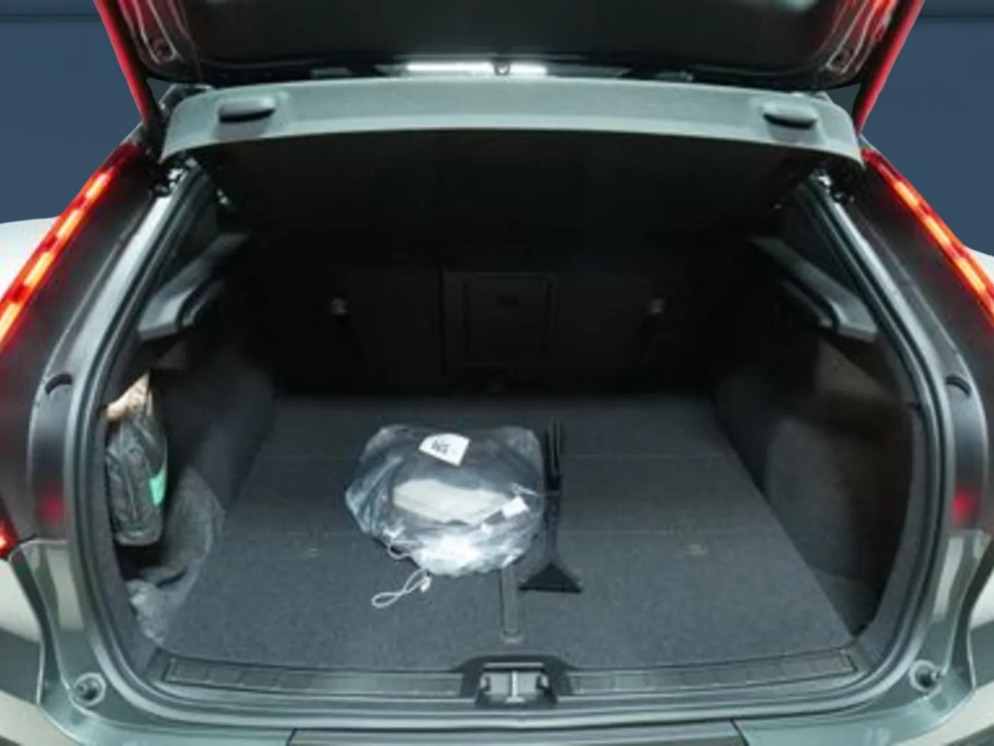 Autokuva 11 - NOG-310