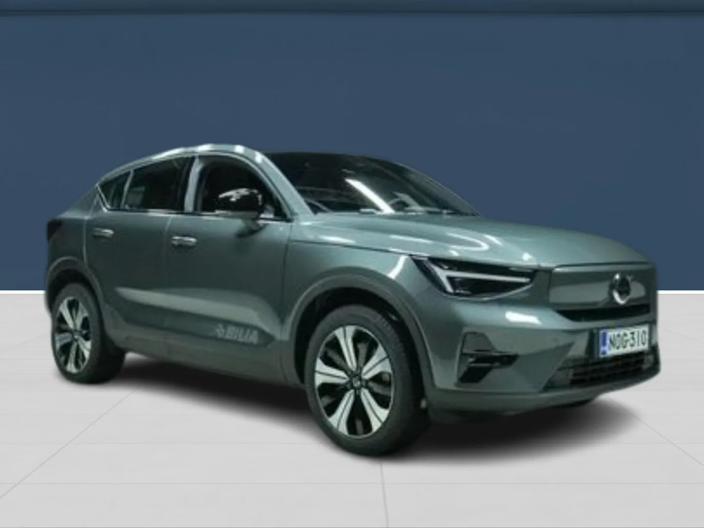 Autokuva 3 - NOG-310