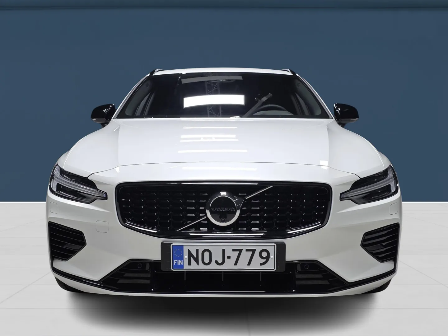 Autokuva 2 - NOJ-779