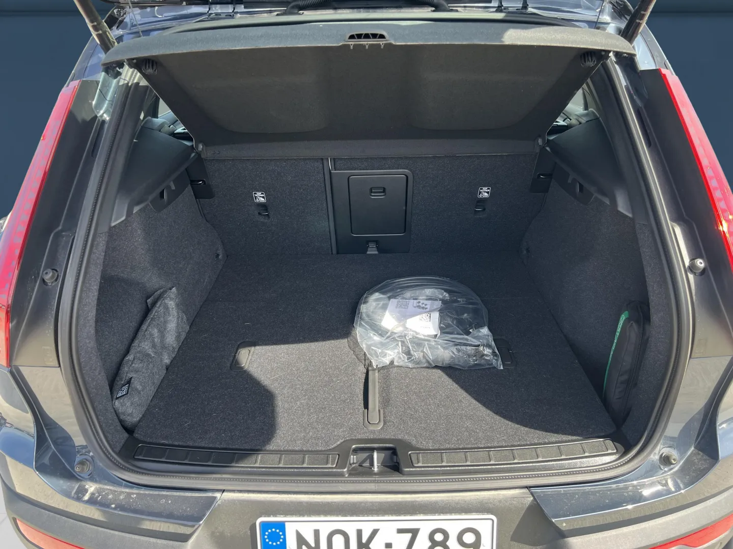 Autokuva 11 - NOK-789