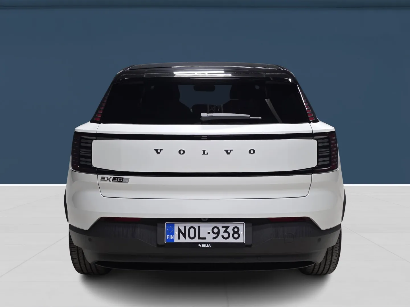 Autokuva 5 - NOL-938