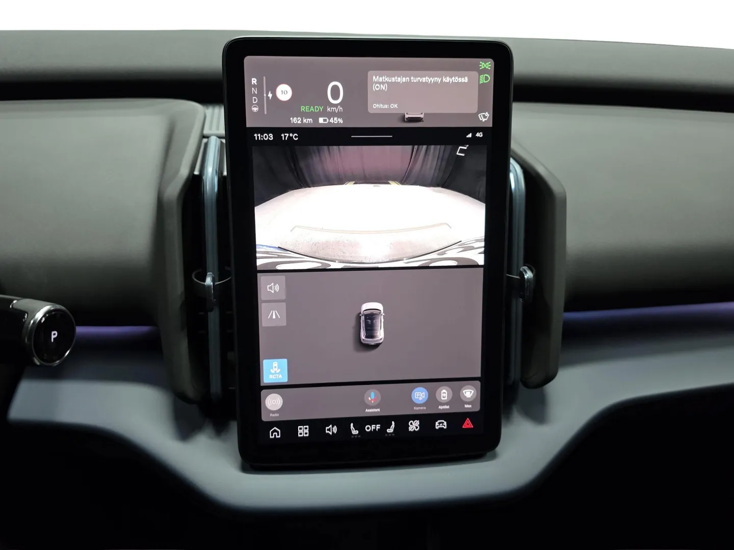 Autokuva 7 - NOL-938